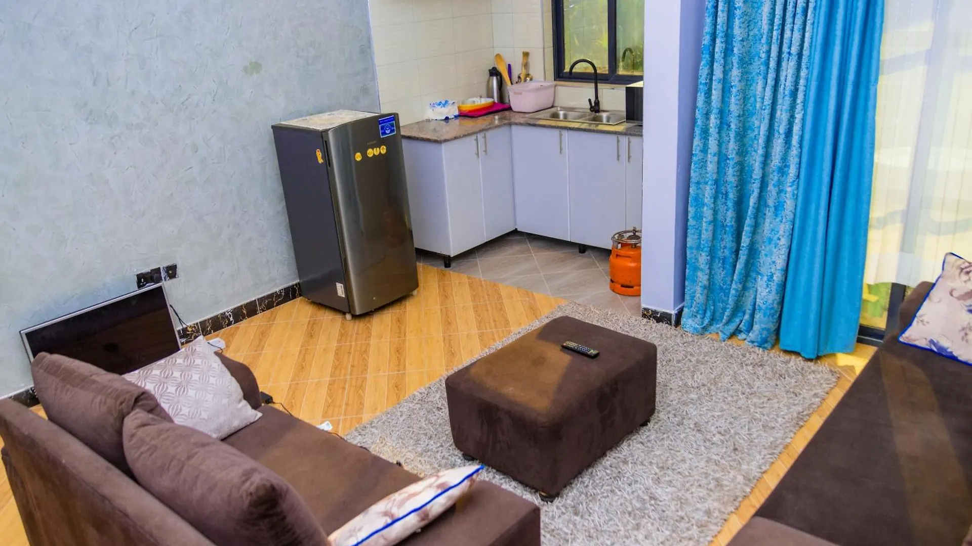 Sweet Granniesfurnishedapartments Kampala Apartment